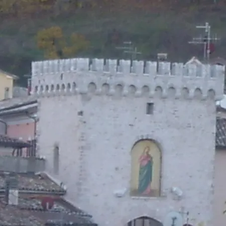 Leonessaffittacamere 3*